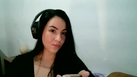 Snapshot of anabelenogueira1 chatting on 06.11.26 anabelenogueira1 online show from 06.11.26