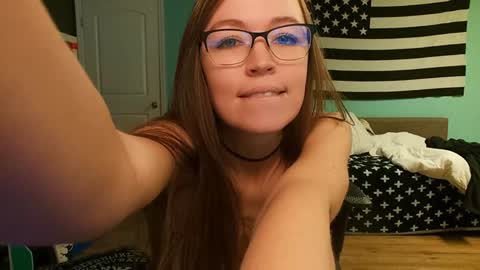 Snapshot of anabelleleigh chatting on 01.22.25 Anabelleleigh online show from 01.22.25