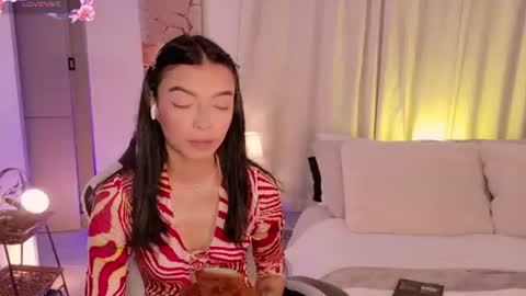 ANABEL WOLF  online show from 06.13.26