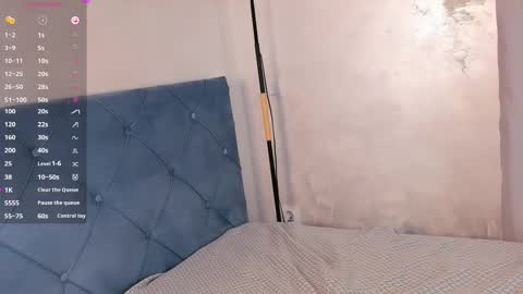 Snapshot of anadeya chatting on 01.10.25 Deya online show from 01.10.25