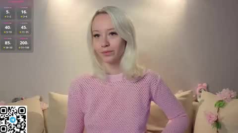 Snapshot of anadeya chatting on 10.22.25 Deya online show from 10.22.25