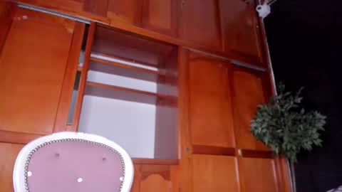 Snapshot of anahi__18 chatting on 02.05.26 Anahi online show from 02.05.26