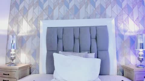 Snapshot of anais_cooper chatting on 03.02.25 online show from 03.02.25