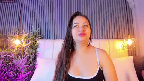 Snapshot of anaisclarkx chatting on 06.17.26 Anais clark online show from 06.17.26