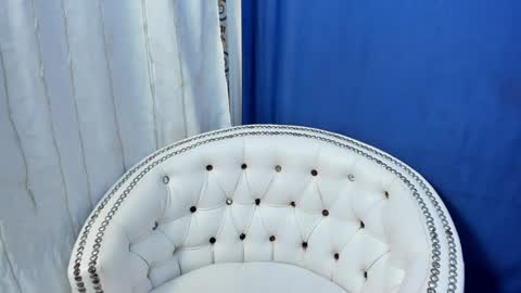 analia18  online show from 02.05.25