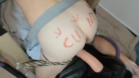 Snapshot of analmagician chatting on 01.03.25 analmagician online show from 01.03.25