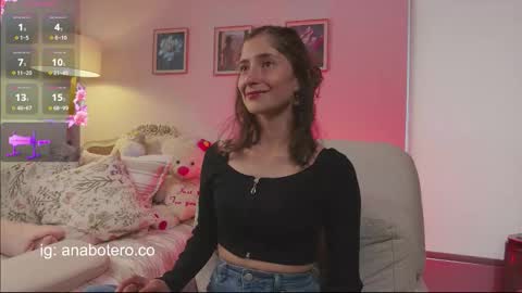 Snapshot of anam8 chatting on 11.26.25 Ana Mara Botero online show from 11.26.25