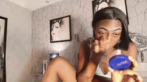 anamonroee online show from 02.22.26