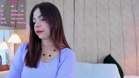 Snapshot of anantaa chatting on 09.17.25 Ananta online show from 09.17.25