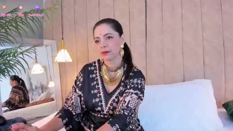 Snapshot of anantaa chatting on 11.12.25 Ananta online show from 11.12.25