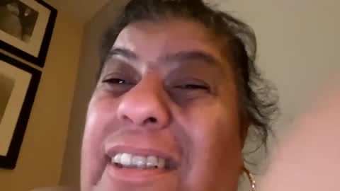 Snapshot of anap53 chatting on 10.28.25 anap53 online show from 10.28.25