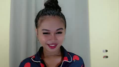 Snapshot of anaruru_ chatting on 01.24.25 ANA online show from 01.24.25