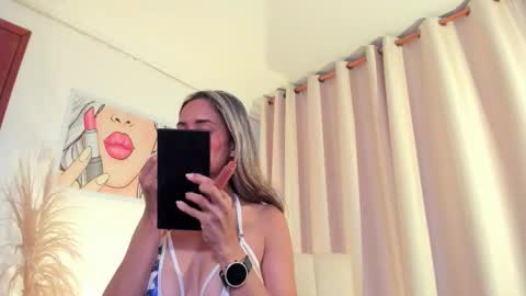 Snapshot of anaskinny chatting on 02.25.26 Ana online show from 02.25.26