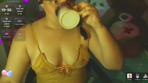 Snapshot of anaspark chatting on 01.15.26 Ana online show from 01.15.26