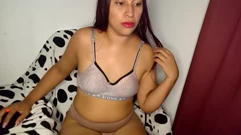 Snapshot of anastacia_snut chatting on 04.16.26 anastacia_snut online show from 04.16.26