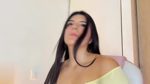 Snapshot of anastaciablake chatting on 12.21.24 Anastacia online show from 12.21.24