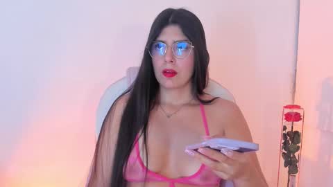 Snapshot of anastaciablake chatting on 12.14.25 Anastacia online show from 12.14.25