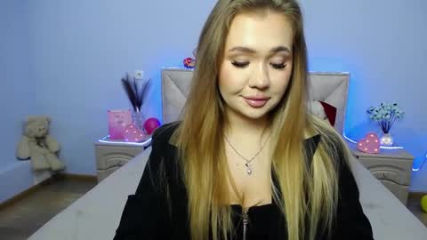 Snapshot of anastacyyellig chatting on 01.24.25 anastacyyellig online show from 01.24.25