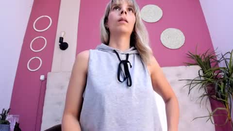 Snapshot of anastasiapriest chatting on 07.08.26 anastasia online show from 07.08.26