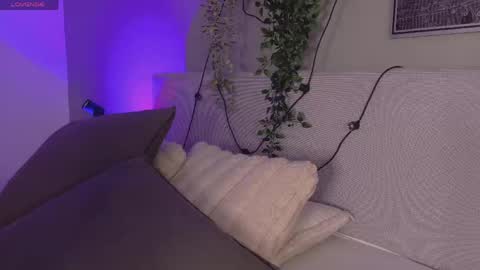 Snapshot of anavicc__ chatting on 03.17.26 Kendra online show from 03.17.26