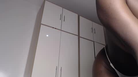 Snapshot of anayah002 chatting on 02.27.26 mayah online show from 02.27.26