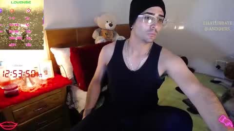 Snapshot of andders_ chatting on 01.17.26 Anders online show from 01.17.26