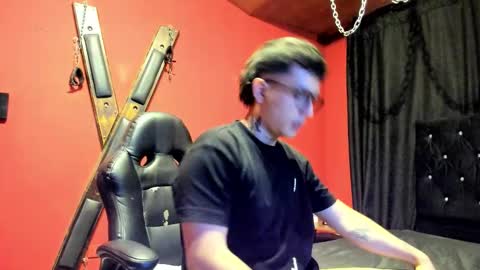 Snapshot of anddy024_ chatting on 12.20.25 andy online show from 12.20.25