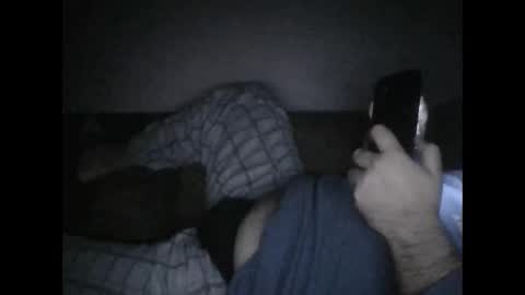 Snapshot of andellus chatting on 11.26.25 andellus online show from 11.26.25