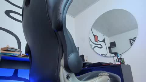 Andrs   -                   online show from 01.15.26