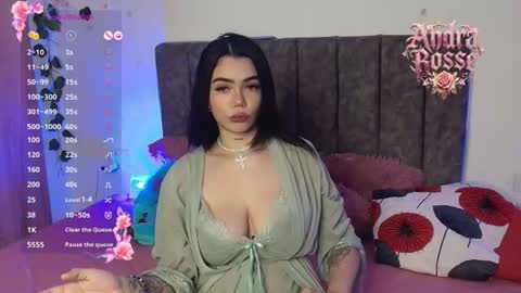 Andra de la Rosse online show from 07.13.26