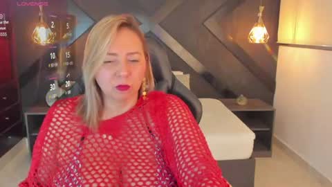 Snapshot of andre_soto_ chatting on 07.19.26 A N D R E online show from 07.19.26