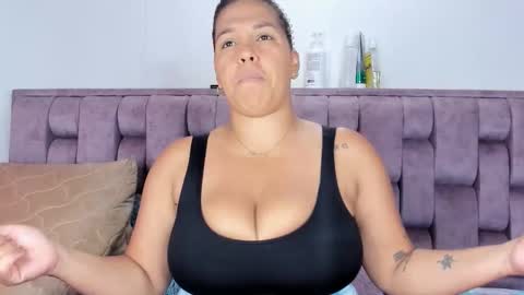 Andrea bigtits69 online show from 02.08.26