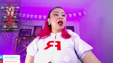 Snapshot of andrea_bloomix chatting on 10.25.25 Andrea Bloomix online show from 10.25.25