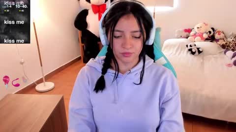 andrea_bonnie online show from 02.17.25