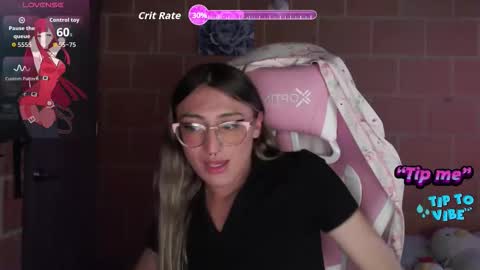 Snapshot of andrea_camila chatting on 02.17.26 Andrea online show from 02.17.26