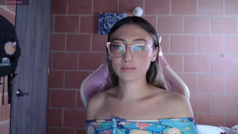 Snapshot of andrea_camila chatting on 02.23.26 Andrea online show from 02.23.26