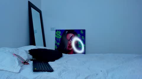 Andrea Cherry online show from 10.29.25