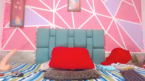 andrea ospina1 online show from 01.23.25