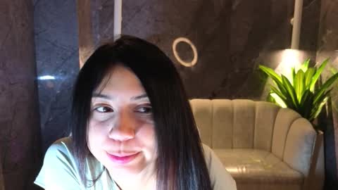 Snapshot of andrea_tx chatting on 02.05.26 andrea_tx online show from 02.05.26