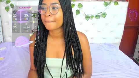 Naomi Andrea Daviss online show from 10.03.25