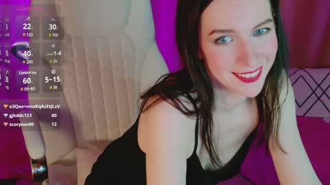 Andrea Ashton online show from 12.12.24