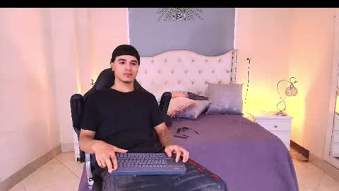 Andreao online show from 07.25.26