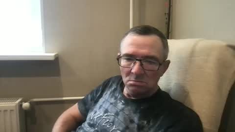 Snapshot of andreass60 chatting on 11.05.25 andreass60 online show from 11.05.25