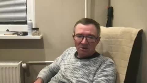 Snapshot of andreass60 chatting on 11.30.25 andreass60 online show from 11.30.25