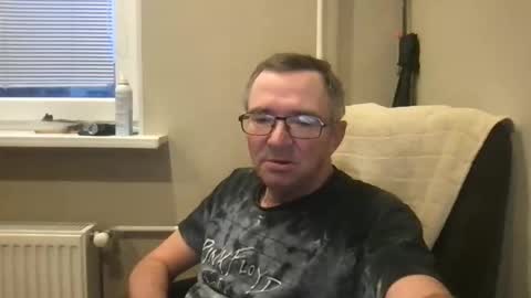 Snapshot of andreass60 chatting on 12.01.25 andreass60 online show from 12.01.25