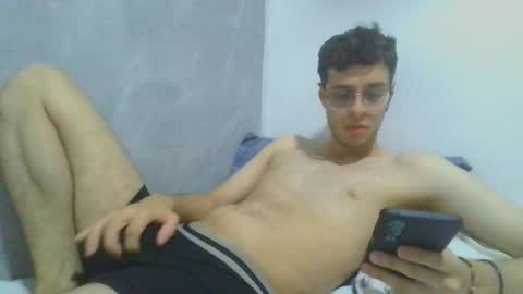 andres129494 online show from 12.15.25