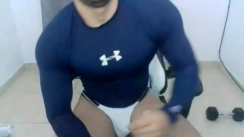 Snapshot of andres180950734 chatting on 10.06.25 andres180950734 online show from 10.06.25