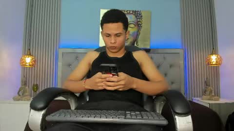 Snapshot of andres1_8 chatting on 05.26.26 IM ANDRES online show from 05.26.26