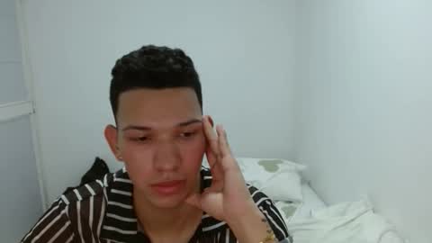 andres200329 online show from 05.15.26
