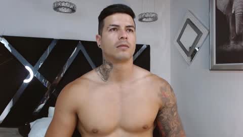 insta andres clark  online show from 02.14.25